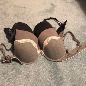 3 for the price of 1 Bras!